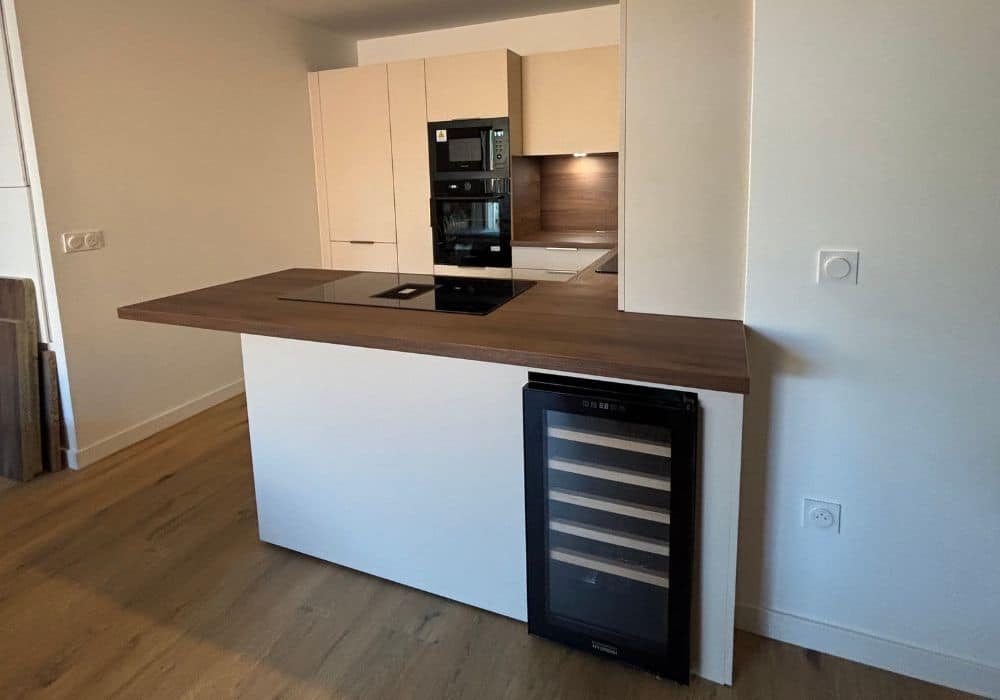 NFG Agencement agencement cuisine sur mesure à Remire Montjoly en Guyane (7) réalisations d'agencement intérieur | NFG Agencement