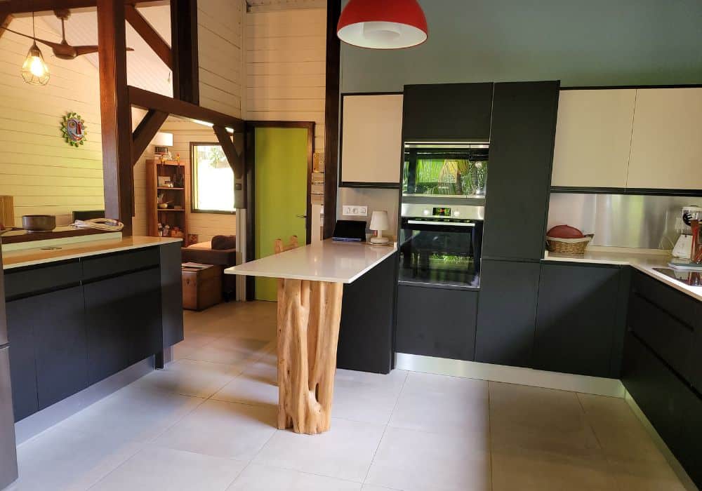 Cuisiniste sur l’Île de Cayenne en Guyane (1) réalisations d'agencement intérieur | NFG Agencement